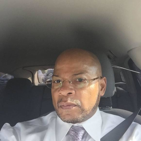 Meet your Posher, Dwight - Picture 1 of 1